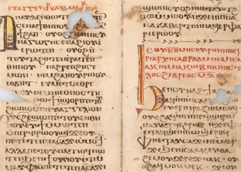“لسنا عربا”.. مصريون يتعلمون اللغة القبطية “لإحياء هويتهم الأصلية” والحفاظ عليها من الاندثار