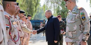 وزير الداخلية يوجه بمضاعفة الجهود والتعاون مع الزائرين والمواكب الحسينية