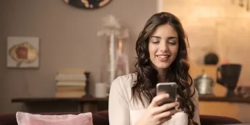 هل تنجح الهواتف في نقل الرائحة قريباً؟