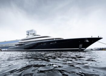 كيف تحولت اليخوت إلى عوالم فخمة عائمة