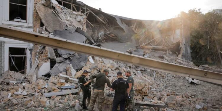 موسكو تلوح مجددا بـ”النووي”