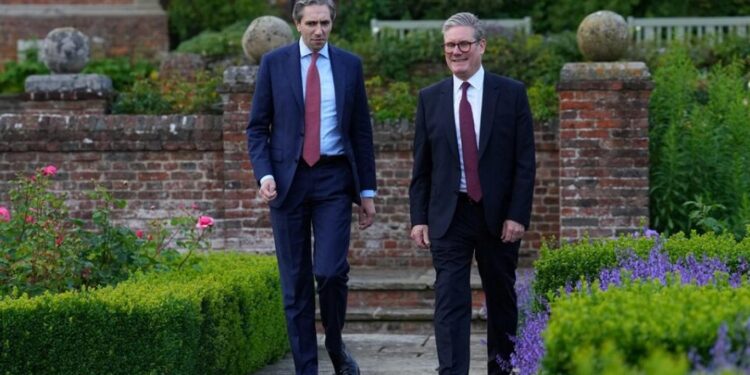 زيارة ترسخ (حقبة جديدة) بين إيرلندا والمملكة المتحدة