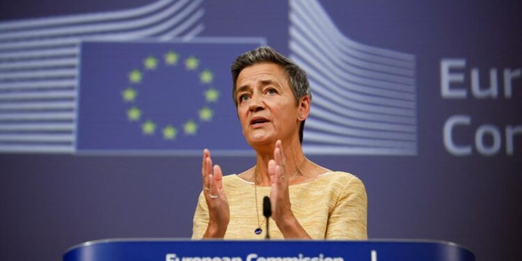 حكمان أوروبيان ضد (أبل وغوغل) بمليارات الدولارات