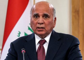 وزير الخارجية يحذر من نار تأكل المنطقة ويشير لـ”قمة بغداد”‎
