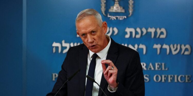 غانتس يطالب أمريكا بتشكيل “تحالف” مع دول عربية ضد حماس