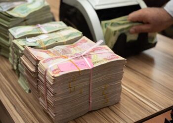 الديون الداخلية والخارجية ترهــــق الموازنة العراقية