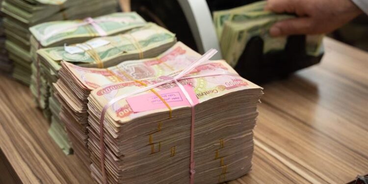 الديون الداخلية والخارجية ترهــــق الموازنة العراقية