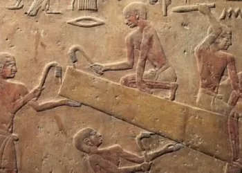 أعذار مصريين تغيبوا عن العمل قبل 3 آلاف سنة ,,, (عقرب وبيرة)