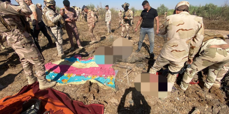 ديالى .. العثور على 3 جثث لإرهابيين وضبط احزمة ناسفة,,,  “بعد ضربة جوية”