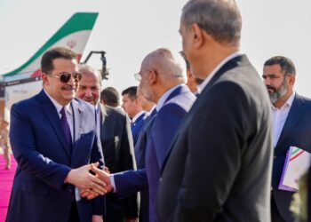 الرئيس الإيراني يصل الى بغداد