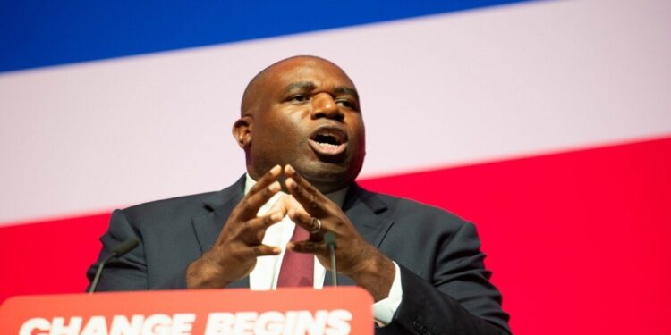 توقعات باستمرار الحرب الروسية الأوكرانية لما بعد عام 2026