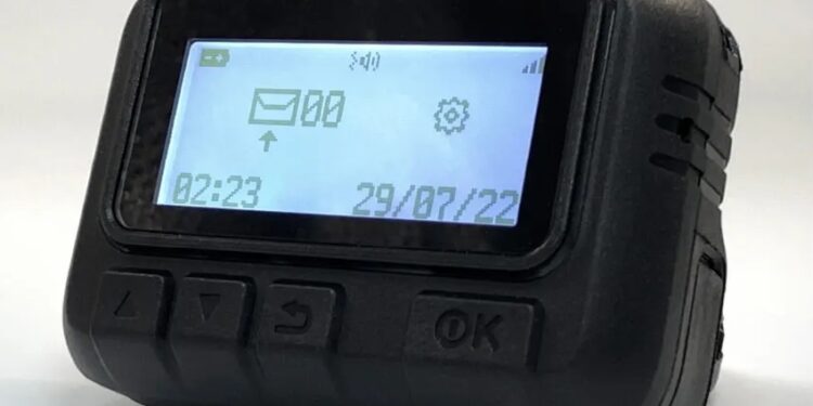 ما هو جهاز “بيجــر” ؟ الذي أصاب المئات وتسبب بحالة هلع في لبنان وسوريا