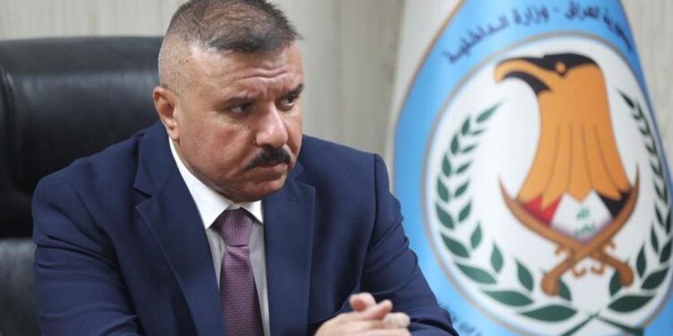 وزير الداخلية.. اتمتة نظام الشرطة مطلع الشهر المقبل ونعمل على بناء نظام الاستجابة السريعة