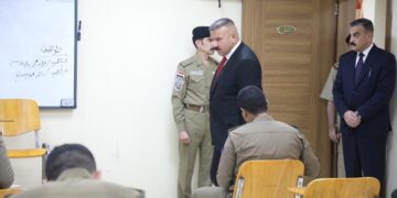 وزير الداخلية يؤكد أهمية مواكبة التطور الحاصل في مجال التدريب