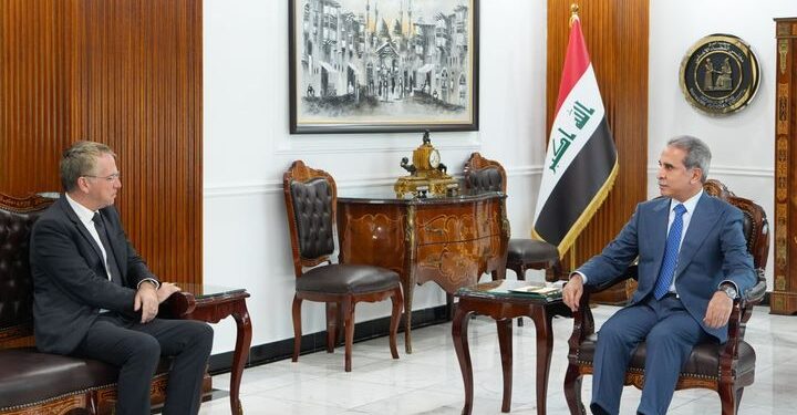 فائق زيدان يستقبل السفير الفرنسي