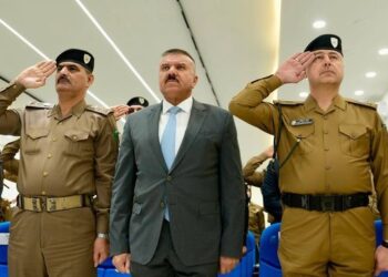 وزير الداخلية يؤكد ضرورة معالجة الأفكار الخاطئة والمتطرفة باعتماد النهج المهني