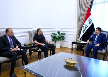 السوداني يستقبل الشاعر الفلسطيني تميم البرغوثي
