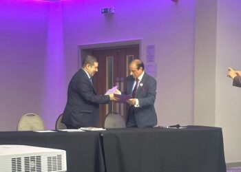 الجمعية العراقية للبحوث والدراسات الطبية توقع اتفاقية علمية مع الجمعية الطبية العراقية الموحدة في المملكة المتحدة وإيرلندا