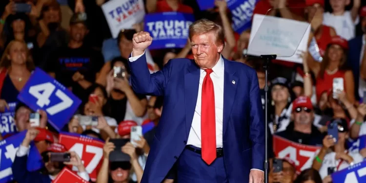 استطلاع جديد يظهر تفوق ترمب على هاريس في ملف الاقتصاد