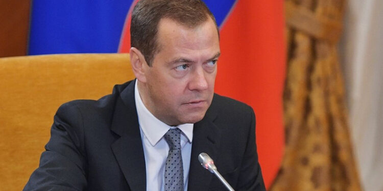 ميدفيديف يهدد بتحـــويل كـــييف إلى “كتلة منصهرة عملاقة”