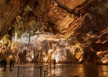 غرف وممرات سريّة خفيّة استُخدمت لأغراض متنوعة عبر التاريخ