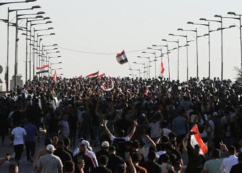 اجتماع لقوى تشرين لاتخاذ موقف من “إعادة الثورة” مجدداً