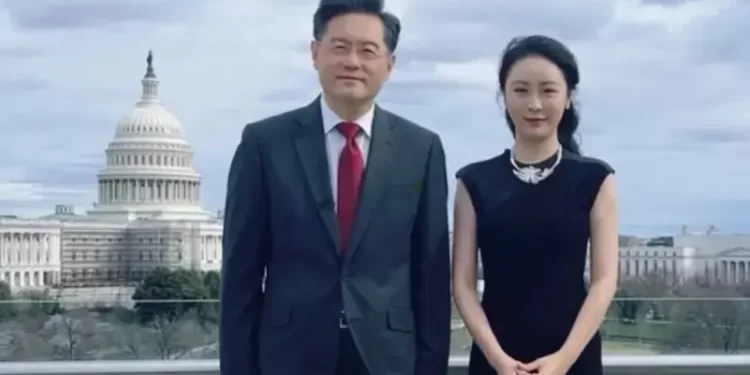 وزير صيني سابق يختفى وسط شائعات عن علاقة غرامية