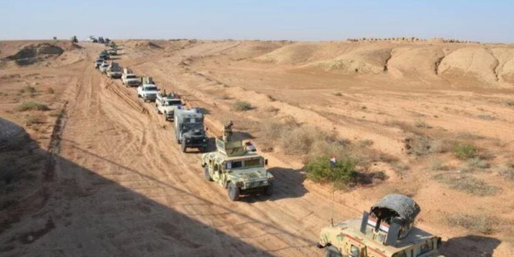 قوة من الجيش تشتبك مع داعش في صحراء الحضر