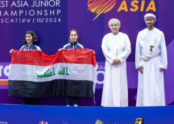 طالبة عراقية تحرز “ميداليتين برونزيتين” في بطولة غرب آسيا بالريشة الطائرة