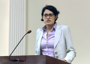البنتاغون.. موظفة كبيرة متهمة بتسريب خطط الرد الاسرائيلي على إيران