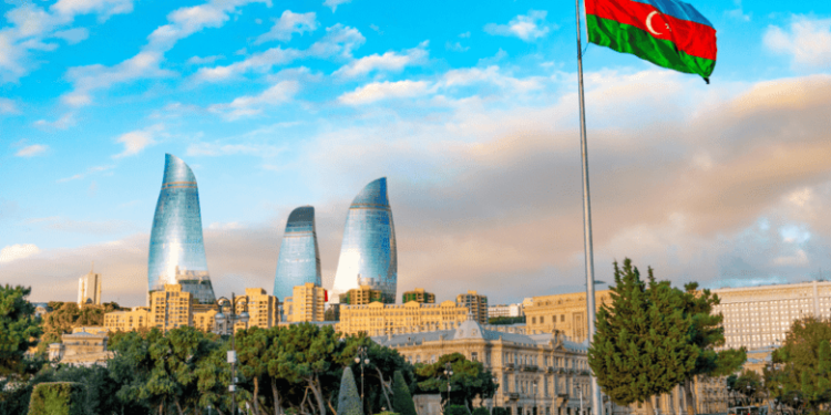 تحرك آذربيجاني لتفعيـــل “مجلس الأعمال” مع العراق