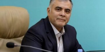 وزير النفط الإيراني يقول إنه “لا يشعر بالقلق” من الأزمات
