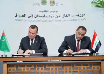 العراق وتركمانستان يوقعان اتفاقية لتوريد الغاز