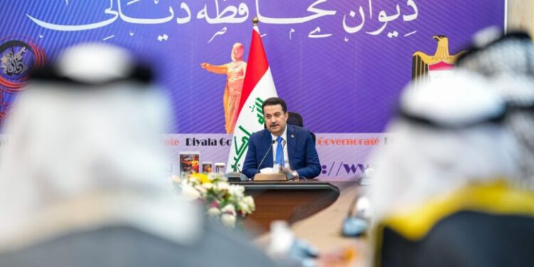 السوداني لشيوخ عشائر ووجهاء ديالى ,,, تمثلون سنداً حقيقياً للحكومة