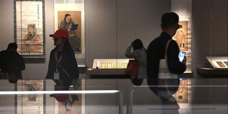 متحف القصر الإمبراطوري يحتضن معرضا خاصا بالثقافة الكونفوشيوسية