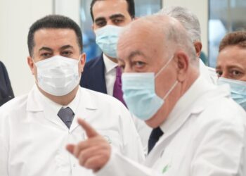 السوداني يؤكد ارتفاع العقود الخاصة بإنشاء المشاريع الدوائية بما يتجاوز 60%