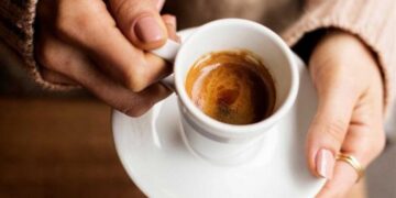 اليوم العالمي للقهوة ,,, قصة مشروب أثار جدلا فقهيا بين علماء الدين لأكثر من 400 سنة