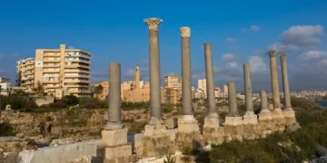 “ملكة البحر”,,, أهمية مدينة صور اللبنانية التي هاجمتها إسرائيل