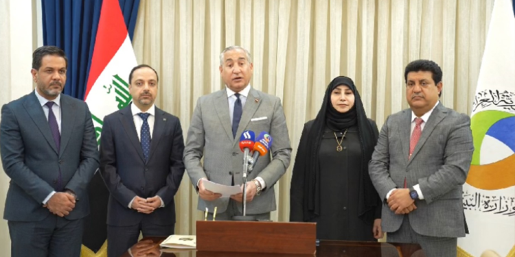 وزارة البيئة تحدد مسببات و بؤر التلوث في بغداد