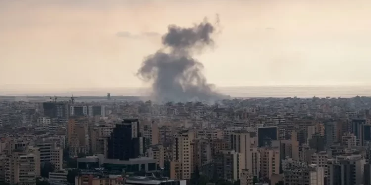 رشقة صواريخ من لبنان تقتل شخصين بكريات شمونة وتصيب 6 بحيفا