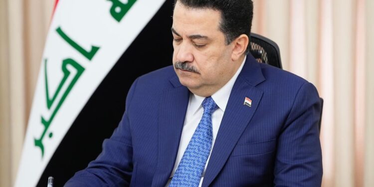 السوداني يصدر توجيه عاجل بسبب تلوث أجواء بغداد بالكبريت