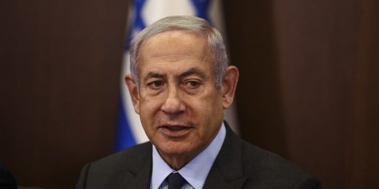 اسرائيل.. تمديد اعتقال الناطق باسم رئيس الحكومة في قضية “التسريبات”