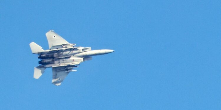 إسرائيل تشتري من “بوينغ” 25 طائرة مطورة من طراز إف-15
