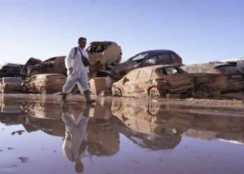 اسبانيا.. تحذير جديد من خطورة الأمطار الغزيرة