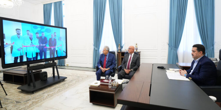 السوداني.. هدف الحكومة  زيادة نسبة الاكتفاء الذاتي بالدواء