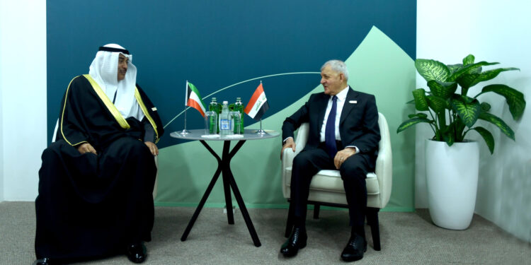 الكويت تعلن مساندة مشروع طريق التنمية العراقي