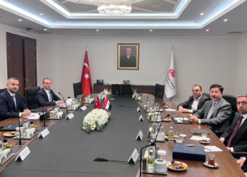 العــلاق يحث تركيا على فتح حسابات للمصارف العراقية