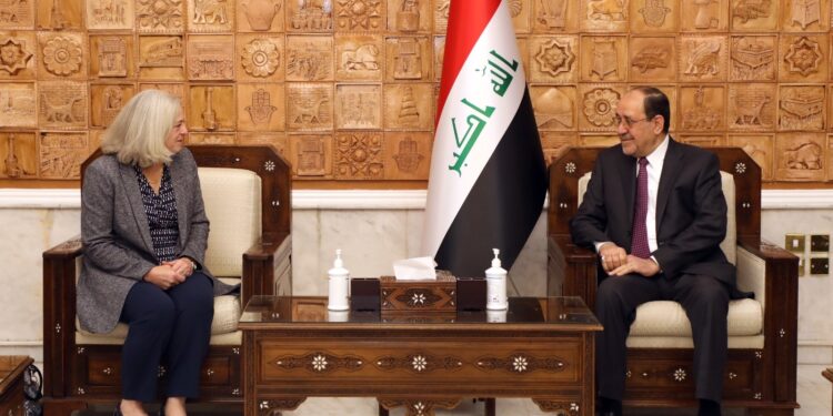 المالكي يستقبل سفيرة الولايات المتحدة