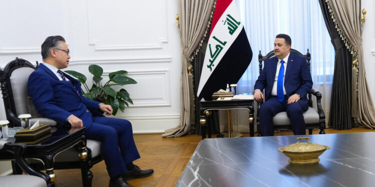 السوداني يستقبل السفير الياباني