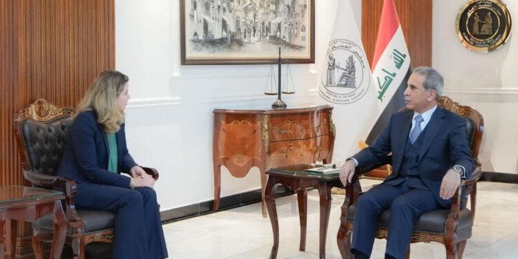 فائق زيدان يلتقي الملحق العدلي في السفارة الأمريكية